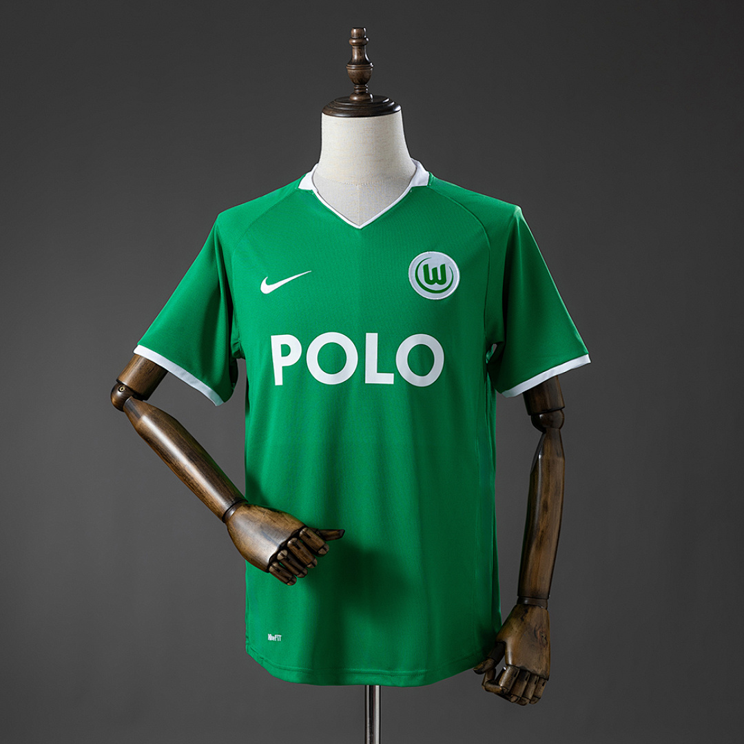 Camisa Wolfsburg 08/09 Retro 08/09 Torcedor